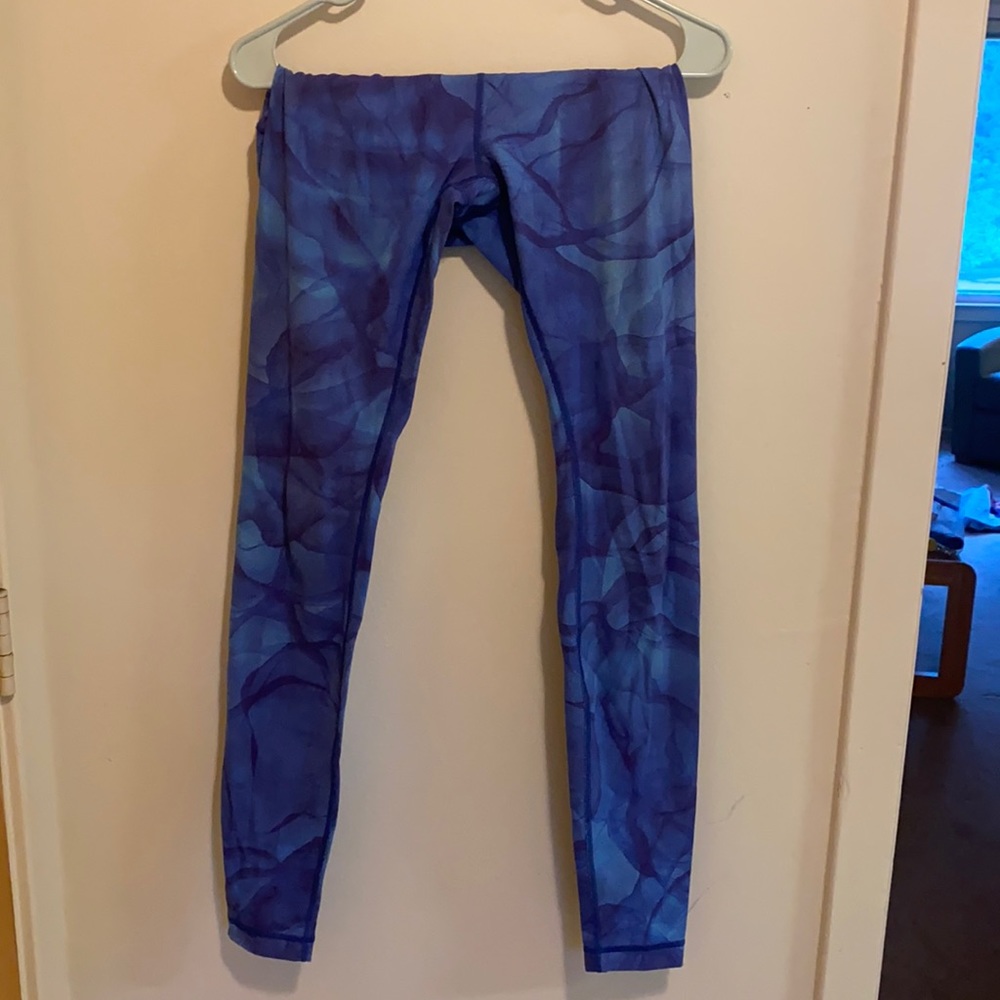 Lululemon blue and purple Leggings Small